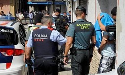 La Guardia Civil retiene en Cataluña a los agentes que debían incorporarse a nuevos destinos en otras comunidades