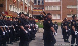 El GRS de Madrid, retirado de tareas de seguridad para ensayar hipotéticos desfiles
