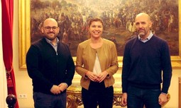 El Grupo Popular convoca a AUGC para interesarse por la detracción  de un porcentaje de la equiparación a los guardias civiles