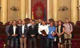 Reunión entre las asociaciones y el Grupo Popular en el Senado para abordar la equiparación salarial y otros problemas que afectan a los guardias civiles