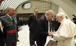 La Dirección General confía más en los milagros de Lourdes que en los chalecos antibalas