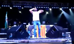 AUGC denuncia por posible delito de enaltecimiento del terrorismo al rapero que pidió a su público “matad a un puto guardia civil esta noche”