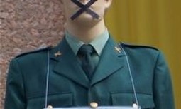 La democracia no entra en los cuarteles de la Guardia Civil