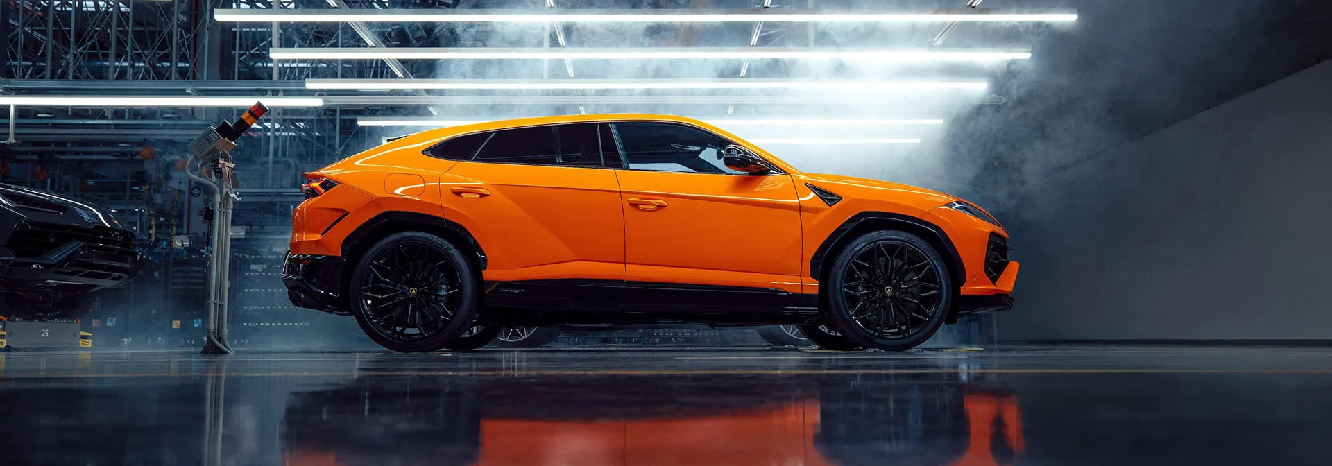 Lamborghini Urus SE Rental