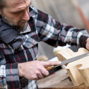 francesco-crippa-intagliatore-scultore-legno-lomagna-lecco-profile