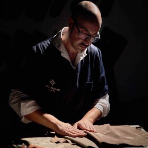 gala-gloves-glovemakers-casavatore-napoli-profile