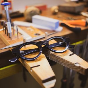 arias-eyewear-occhialai-cagliari-gallery-1
