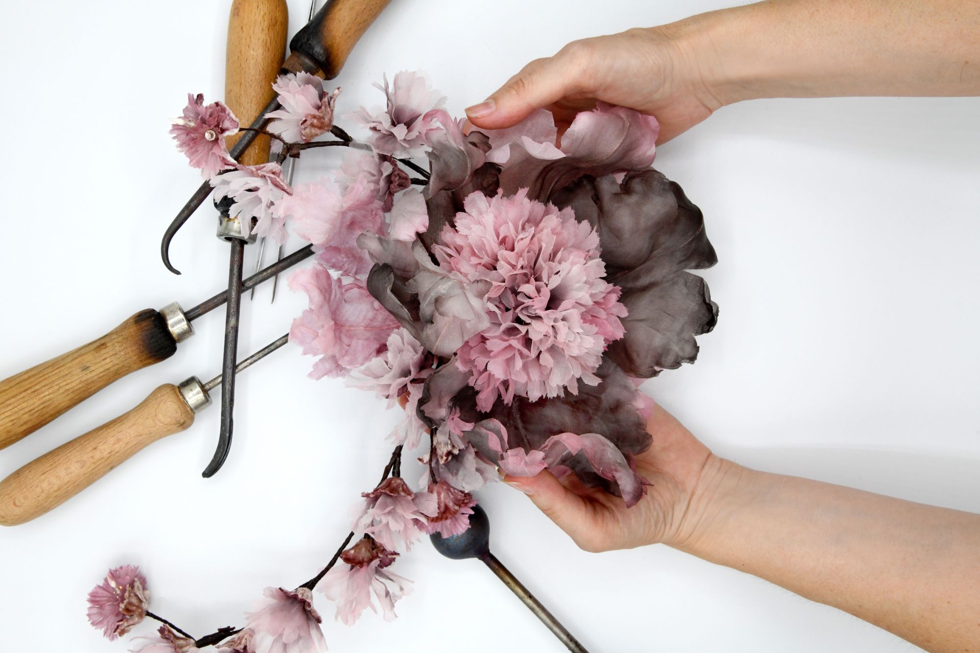 passion-petales-ricamatori-di-alta-moda-caserta-thumbnail