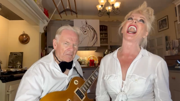Toyah & Robert's latest Upbeat Moments & a vintage Sunday Lunch! DGM Live