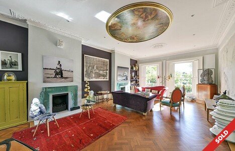 St James's Gardens W11