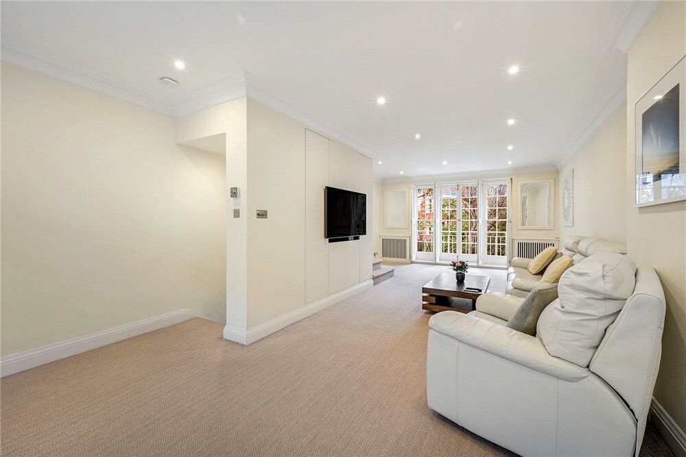 Picture No. 19 | 3 bedroom House in Holland Park Road Holland Park W14
