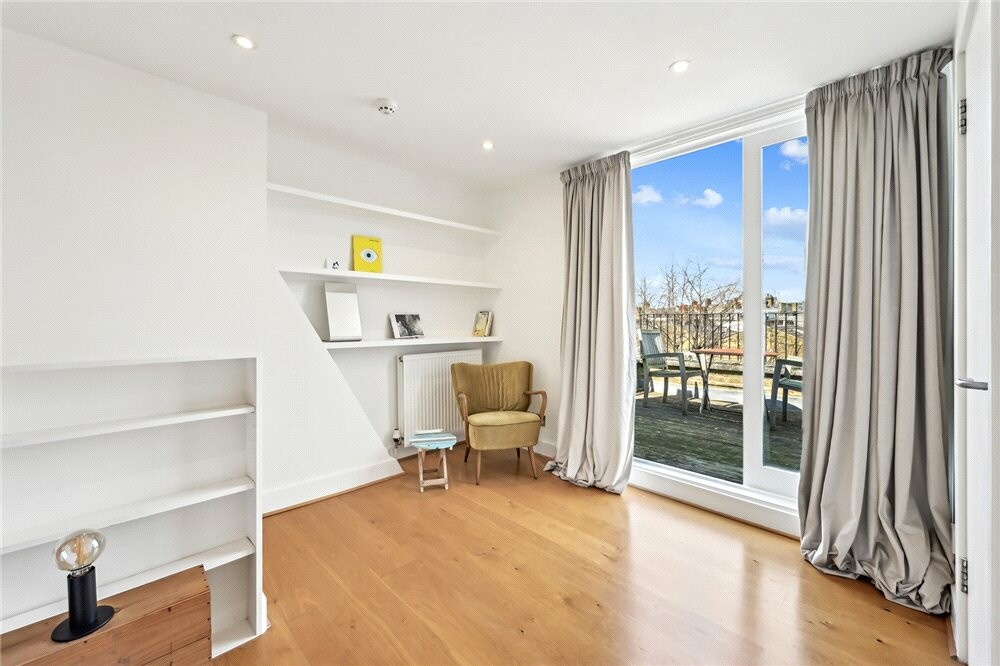 Picture No. 12 | 2 bedroom Flat in Bassett Road North Kensington W10