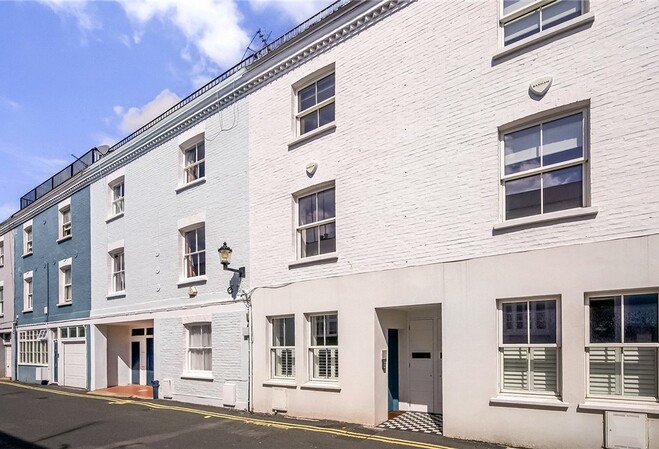 Redfield Lane, Earls Court Village SW5