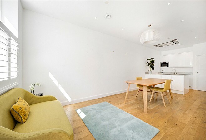 Redfield Lane, Earls Court Village SW5