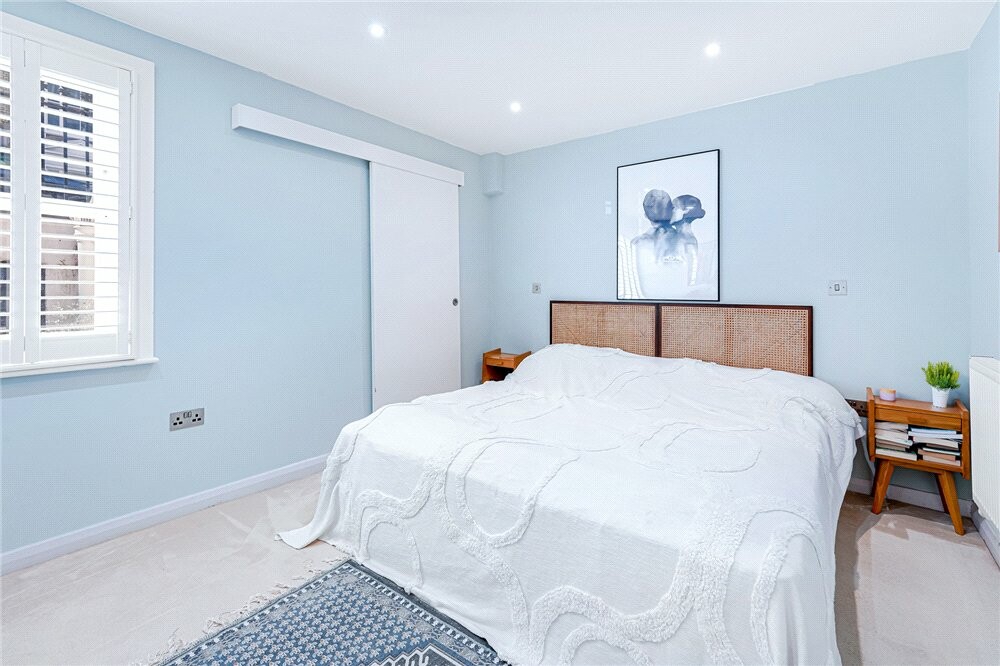 Picture No. 26 | 2 bedroom Flat in Eardley Crescent Earl