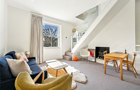 Bassett Road W10, 2 bedrooms 2 bathrooms 2 roof terraces
