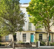 Lovely 1 bedroom apartment for sale in Chepstow Road, Notting Hill, W2.