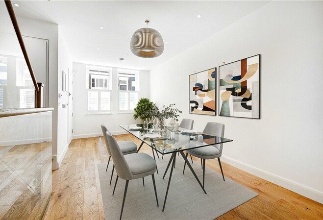 Redfield Lane, Earls Court Village SW5