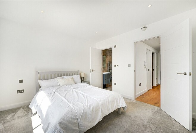 Redfield Lane, Earls Court Village SW5